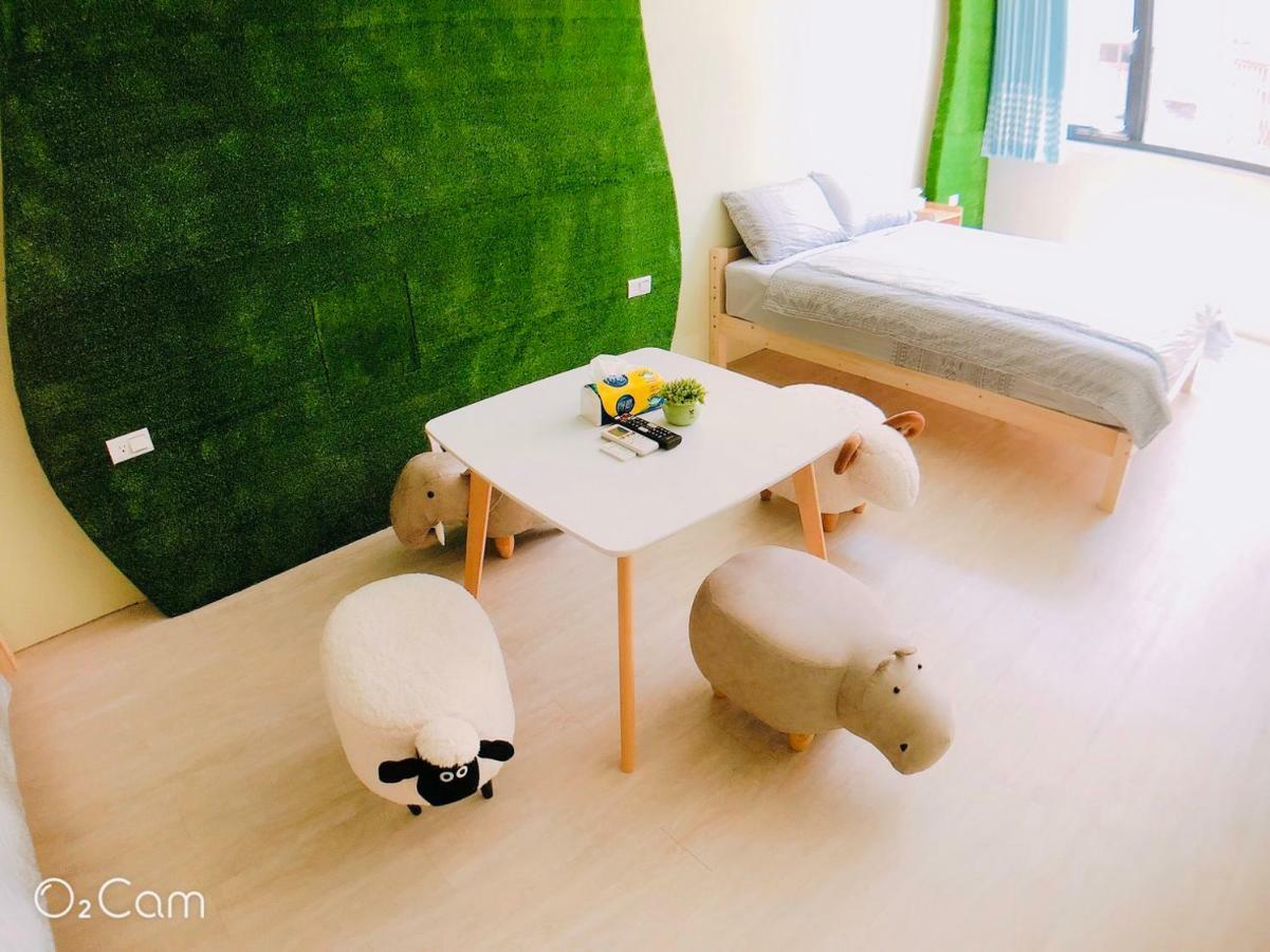 Greenonly Homestay Tainan Dış mekan fotoğraf